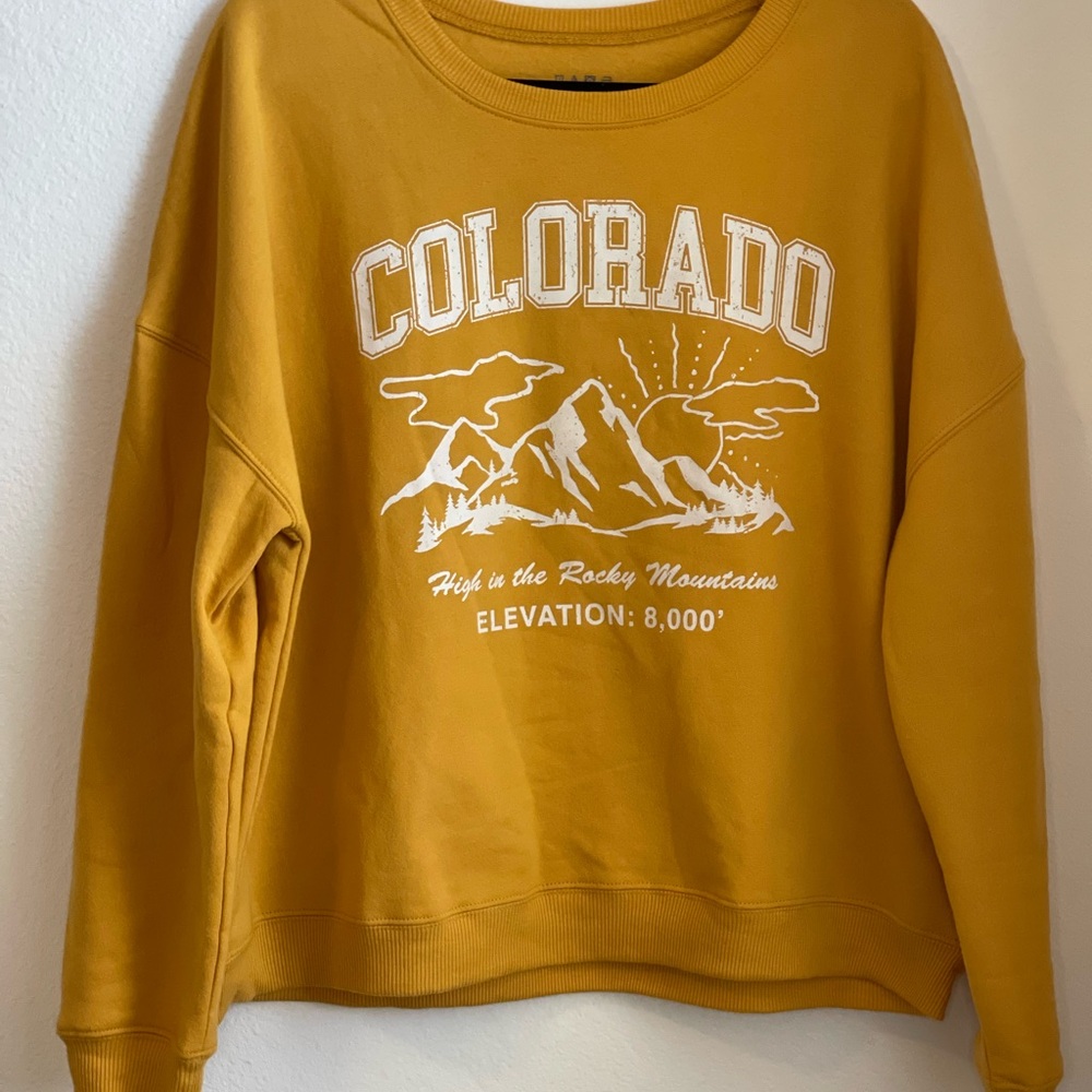 Yellow Colorado Graphic Women's Sweater‎
